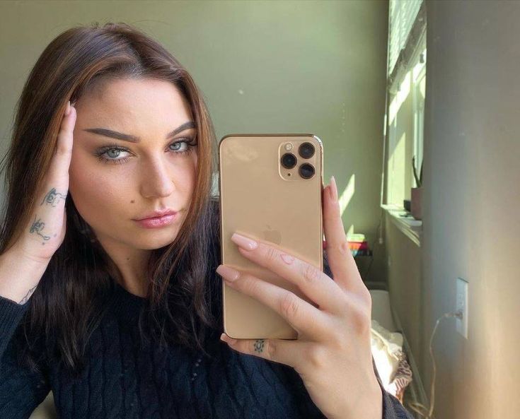 Who is Vivian Taylor? Age, Career, Family, Net Worth, Height Bio 2024