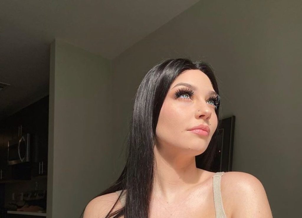 Who is Vivian Taylor? Age, Career, Family, Net Worth, Height Bio 2024