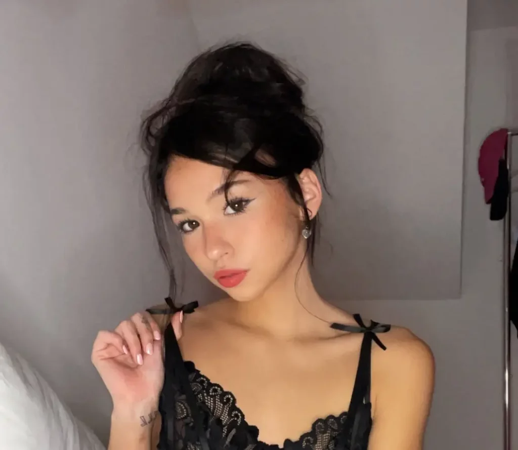 Who is Dakota Tyler? Age, Career, Family, Net Worth, Height Bio 2024
