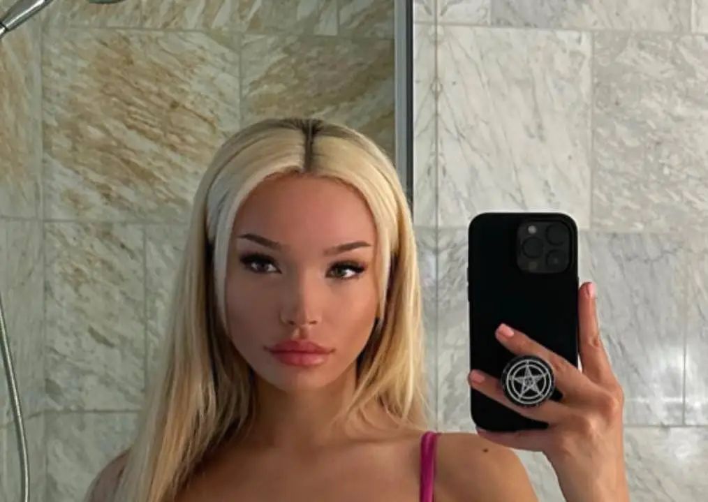 Who is Rara Knupps? Age, Career, Family, Net Worth, Height Bio 2024