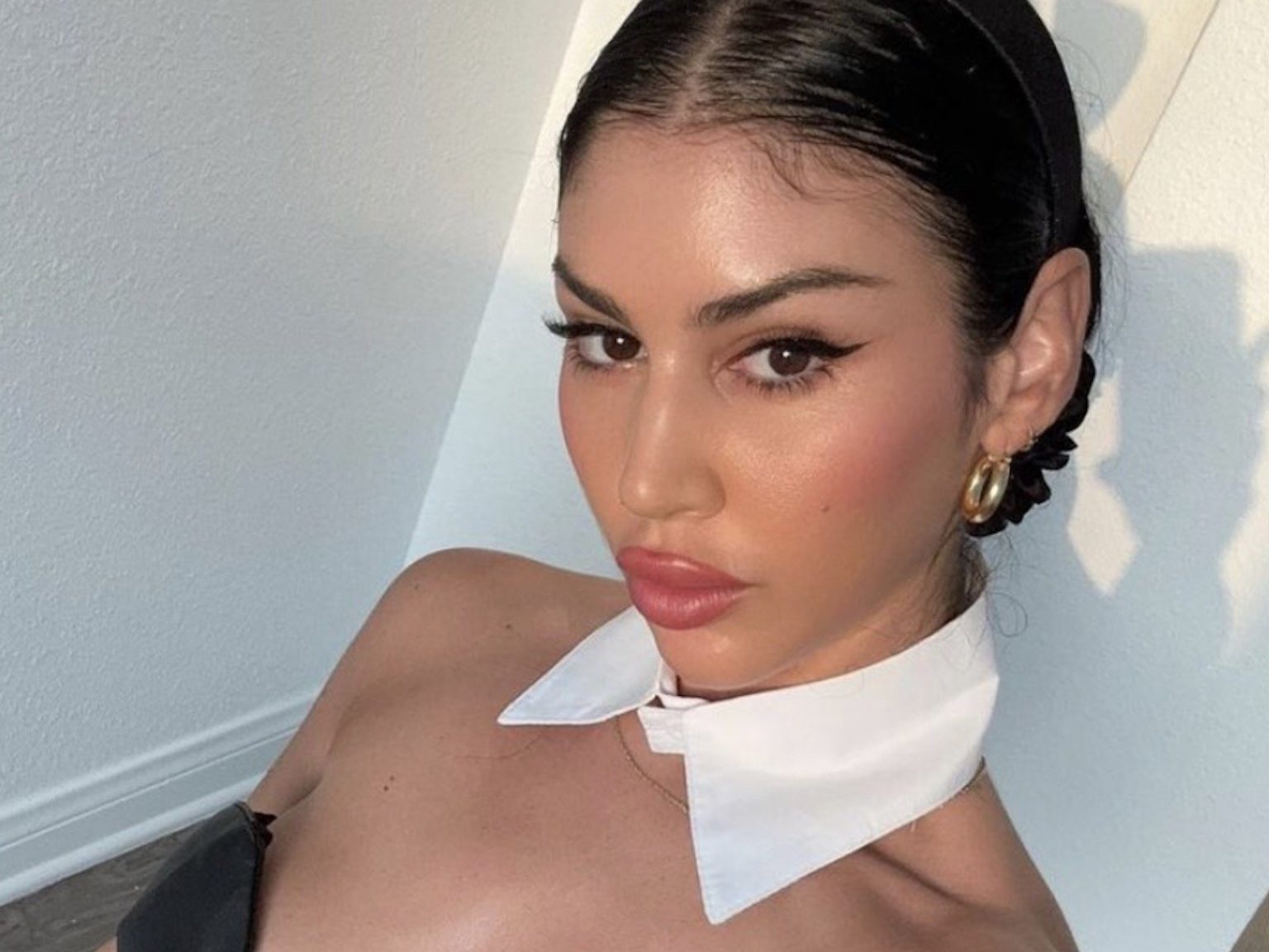 Queenie Sateen Age, Career, Family, Net Worth, Height Bio 2024