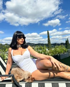Queenie Sateen Age, Career, Family, Net Worth, Height Bio 2024